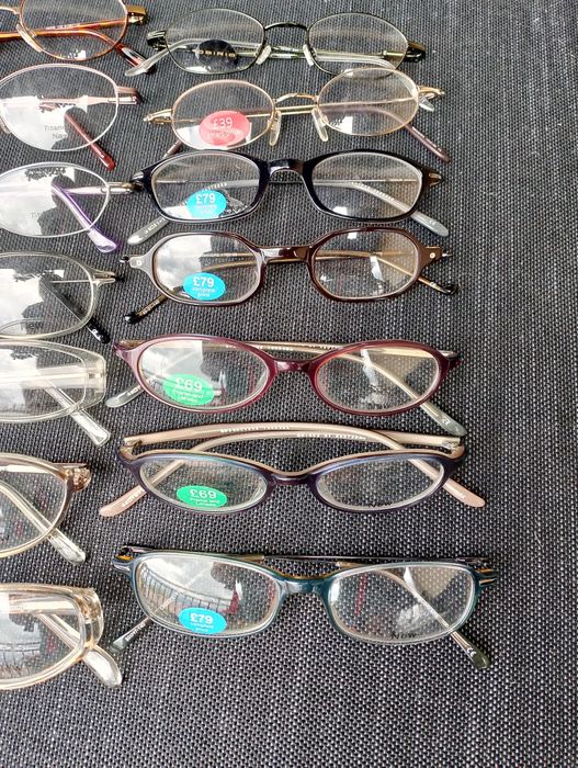 Oprawki po likwidacji sklepu duży zestaw nowe