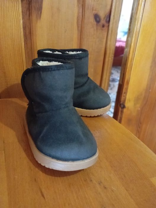 Уггі, зимове взуття, дитяче взуття