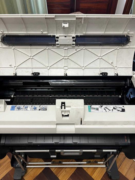 Canon ImagePROGRAF iPF670