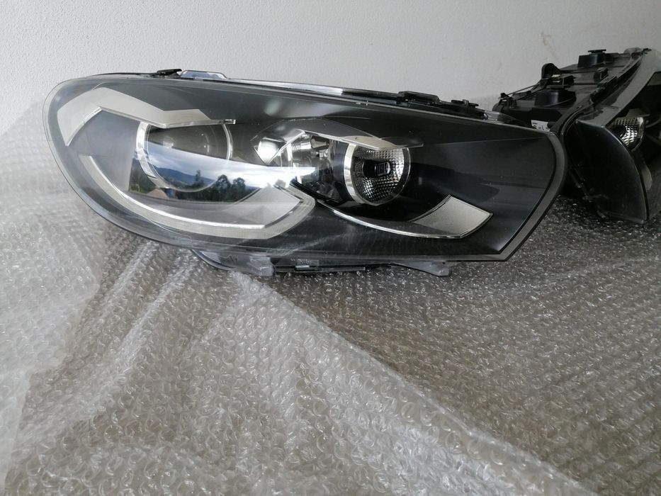 Faróis Bi-xenon LED VW Scirocco Facelift