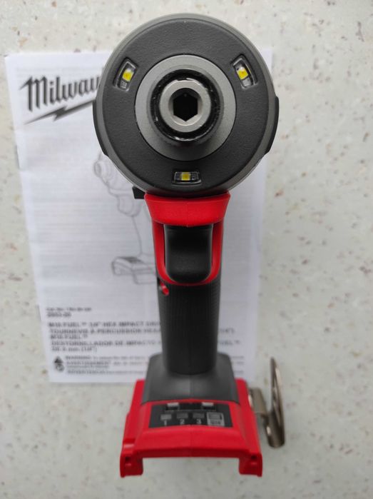 Аккумуляторный ударный винтоверт Milwaukee 2953-20 (FID3-0) M18 FUEL