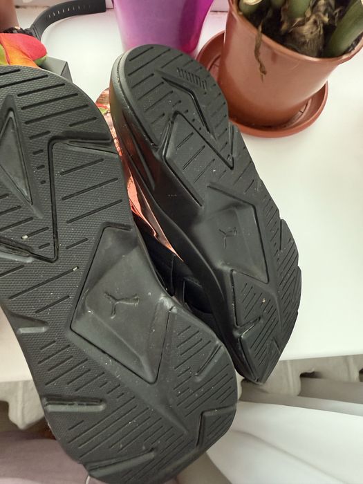 Продам оригинал красовки