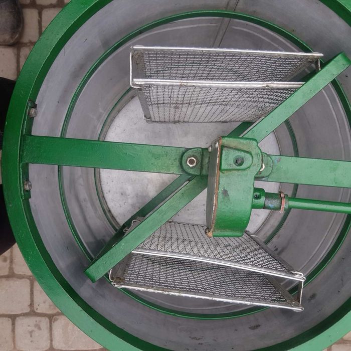 Медогонка .Стан як нова!!!!!