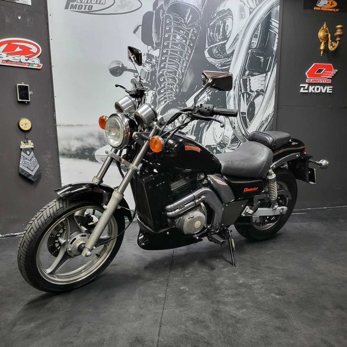 Kawasaki Eliminator 250