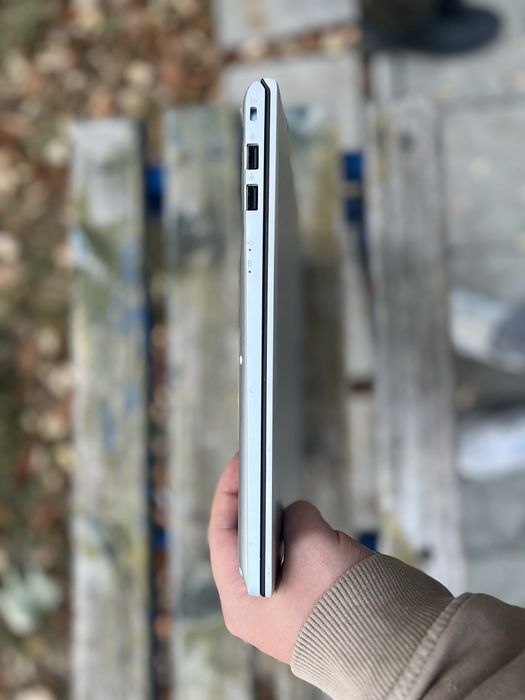 Asus VivoBook M712U 16GB/1TB Razen 7