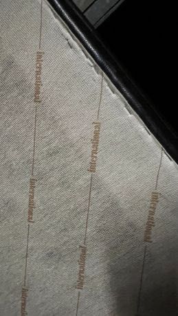 Sofá usado como novo