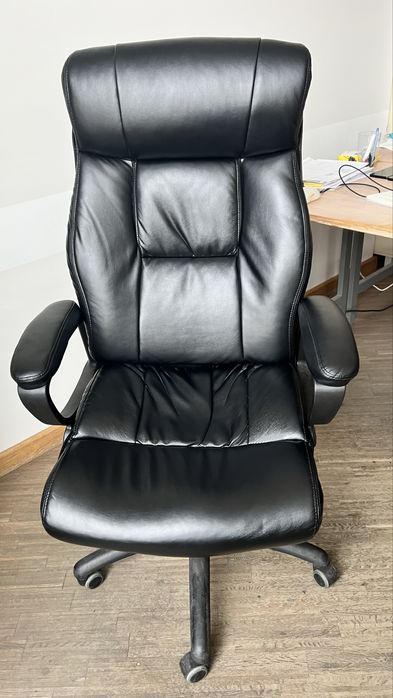 Крісло директора