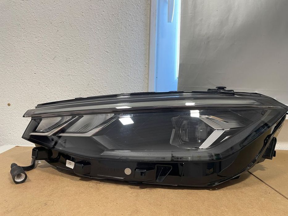 Volkswagen passat b9 lampa reflektor prawa lewa cała ful led 3j1941005