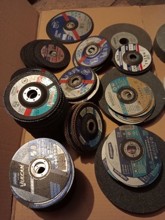 OKAZJA! Wielki Zestaw Tarcz i Ściernic (ok. 190 szt.) – Norton, Andre,