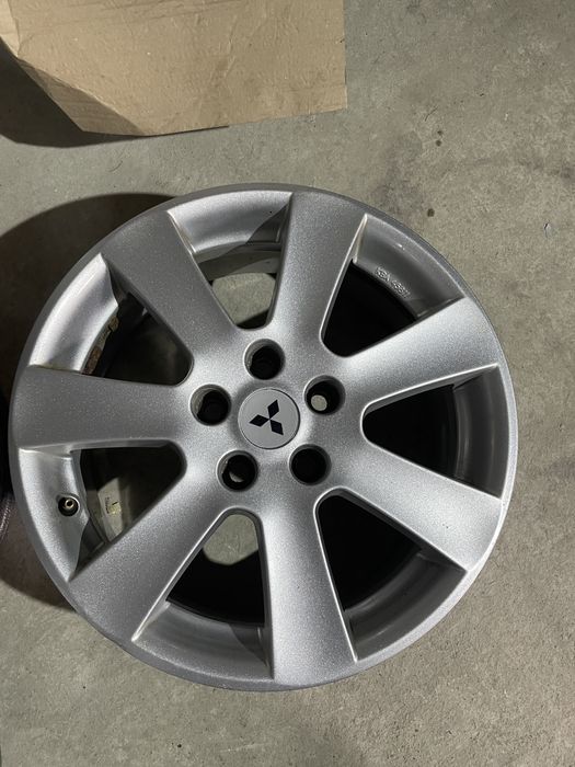 Диски титани 5-114.3r17 Mitsubishi