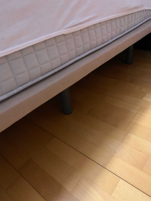 Estrado de cama casal com cabeceira  medidas : 150cmx190cm