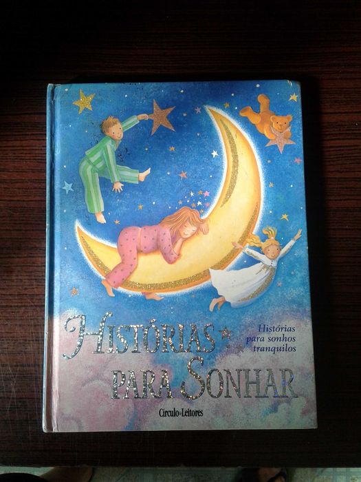 Livro infantil de fabulosas FÀBULAS, como NOVO!