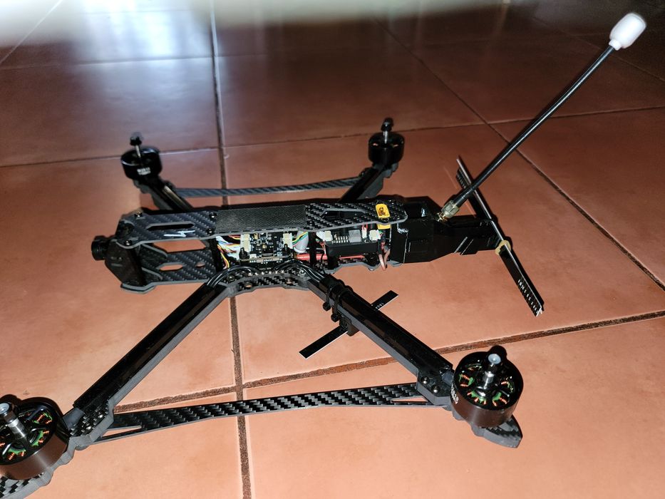 дрон фпв   дрони fpv