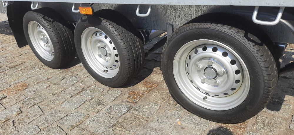 PL,UE Wynajem lawety,przyczep DMC 3,5T 8m.na dwa auta lub busa!