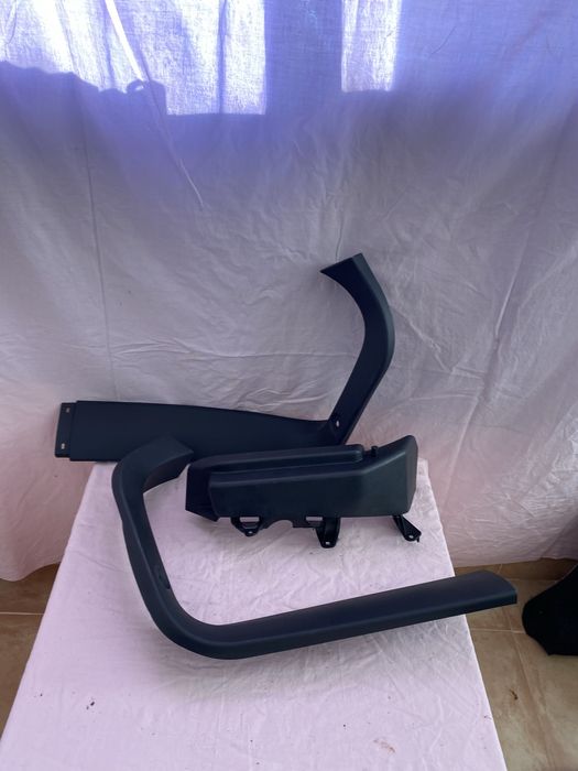 Opel  Astra H portas capô farolins deposito limpa vidros etc..,