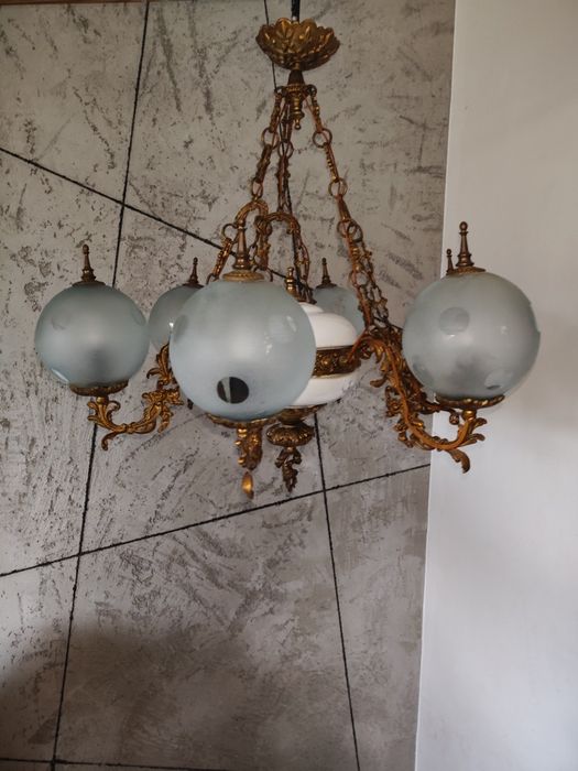 Lampa zabytkowa sufitowa