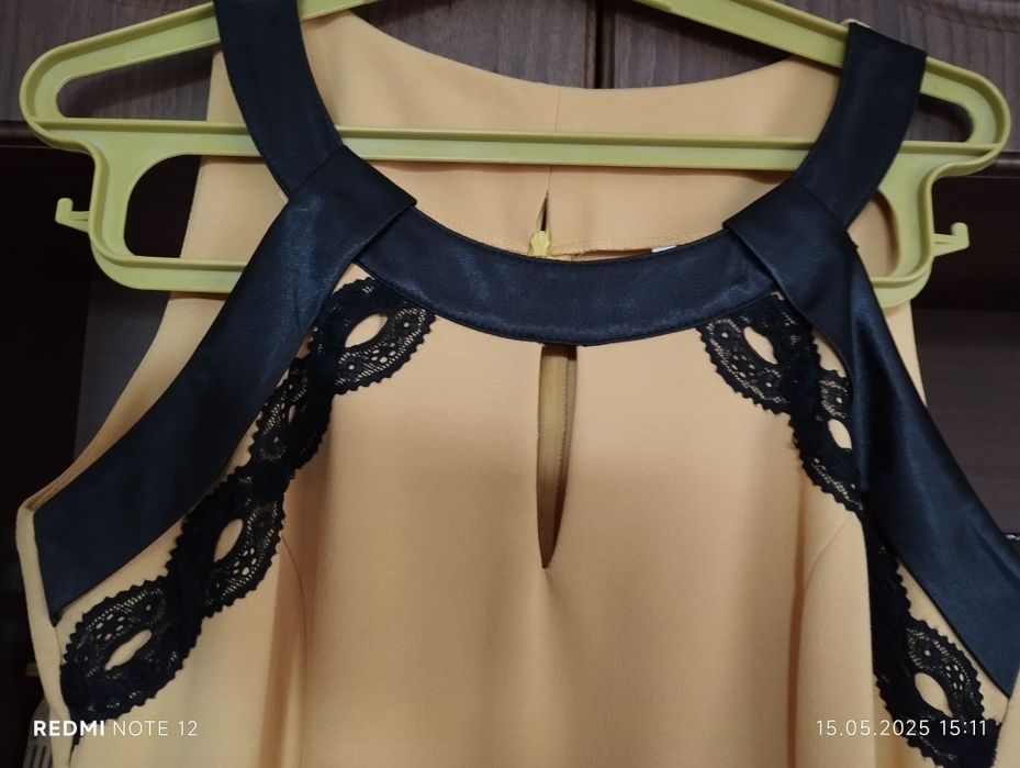 Костюм, плаття та жакет