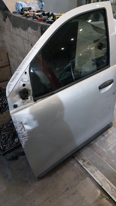 Renault Dokker Dacia Lodgy дверь передняя левая доккер лоджи