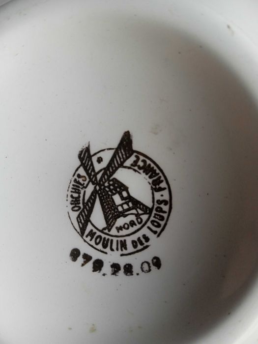 Lote de 4 cinzeiros vintage MARTINI, LABEL 5,  BENEDICTINO e LEOPOLD