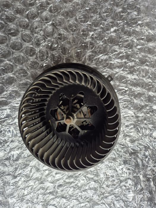 Dmuchawa Wentylator rezystor Bmw E90 E91 E92 E93 E87 E81 E82