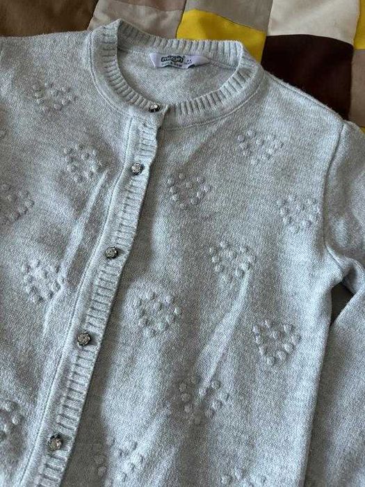 Кофта на ґудзиках  на дівчинку 8-9 років.  Кофта в школу