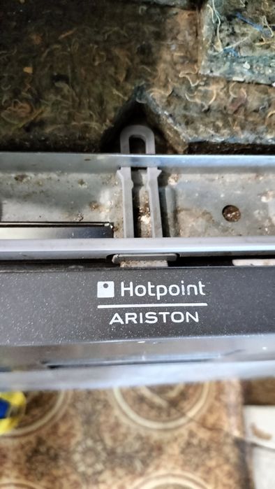 Посудомийка Арістон/Ariston