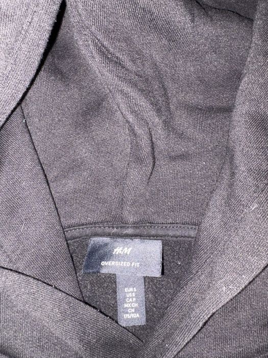 Худі ейчендем H&M чорне.