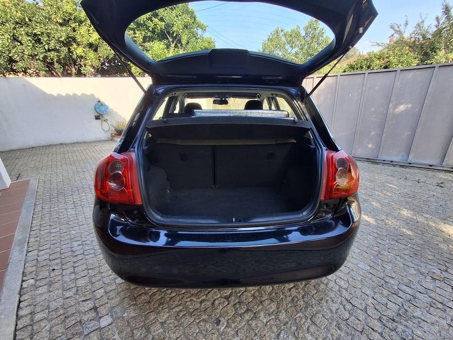 Toyota Auris 1.4 VVTI