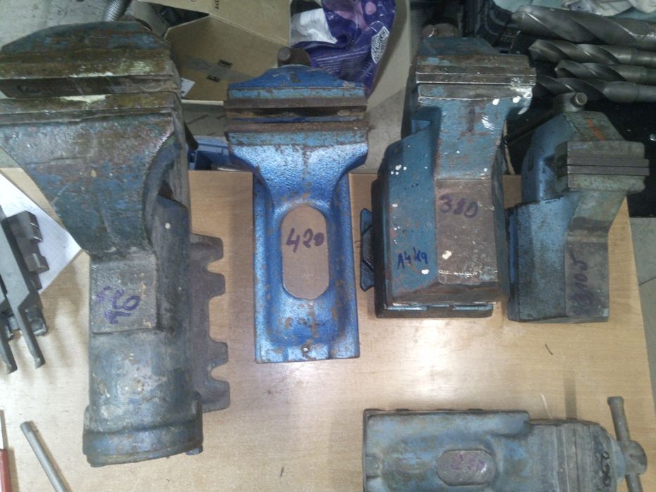 Imadła ślusarskie , maszynowe uchylne  obrotowe ślusarskie kowadło róż