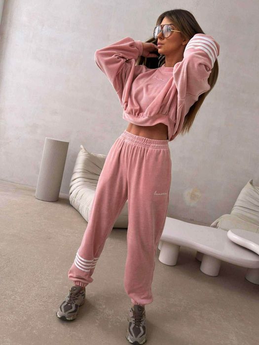 Dres Velvet najnowsza kolekcja La coca