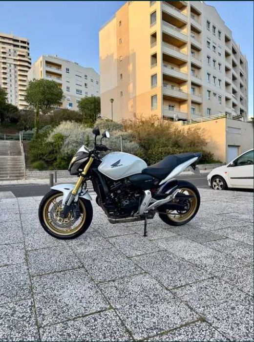 Honda Hornet CB600F 2013 - 39.200 km - Como Nova