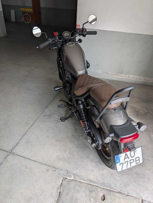 Moto Honda Rebel