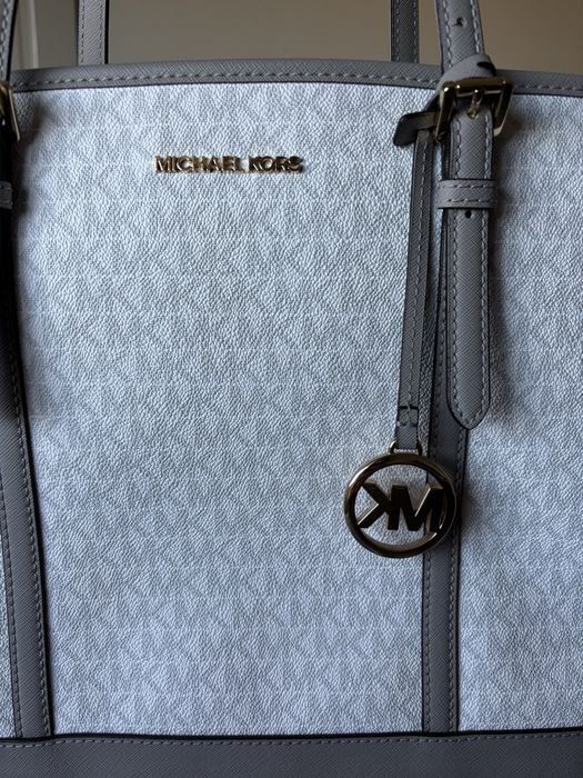 Mala Michael Kors