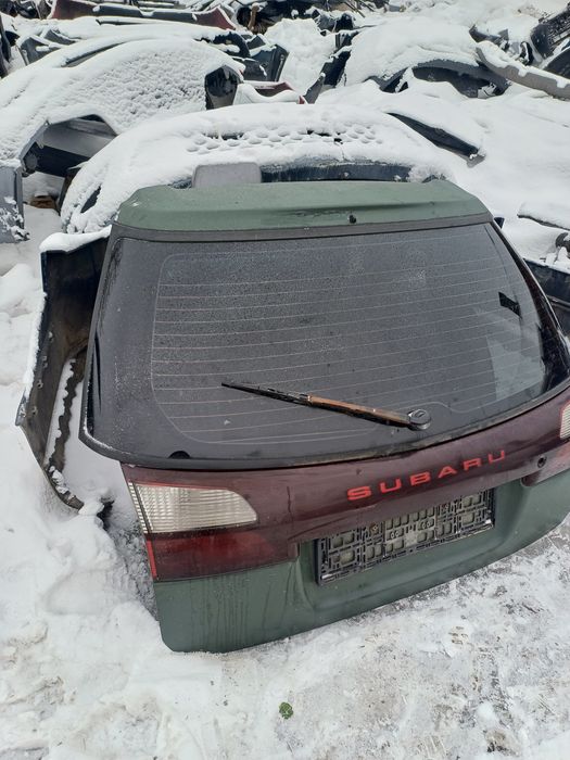 Subaru Legacy Outback 99-03r кришка багажніка кляпа ляда