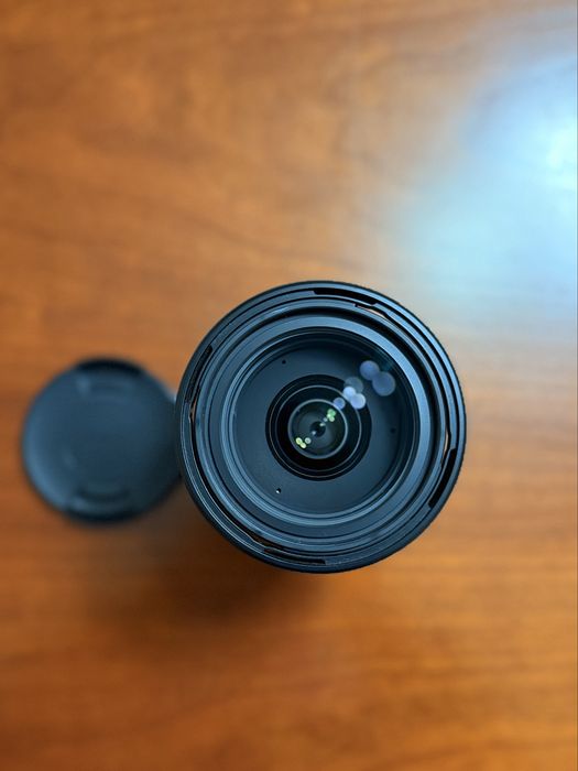Sigma 28-70mm f/2.8 para câmeras Sony