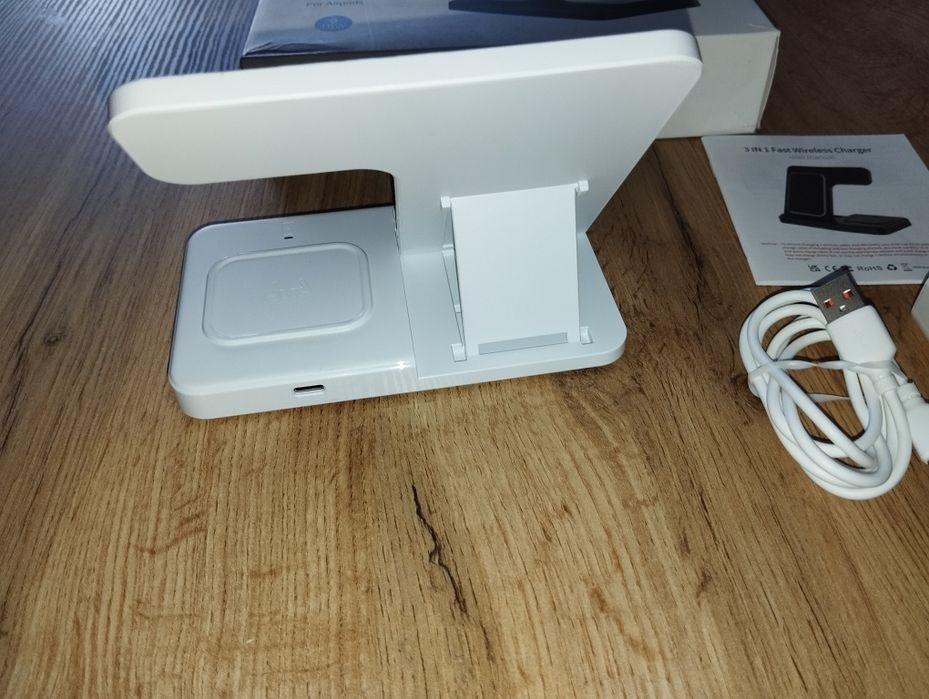 Ładowarka bezprzewodowa 3 in 1