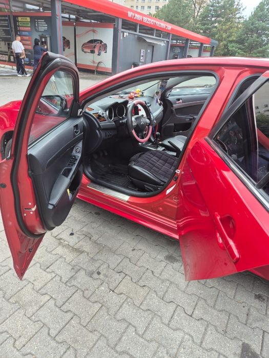 Mitsubishi lancer 2009Rok