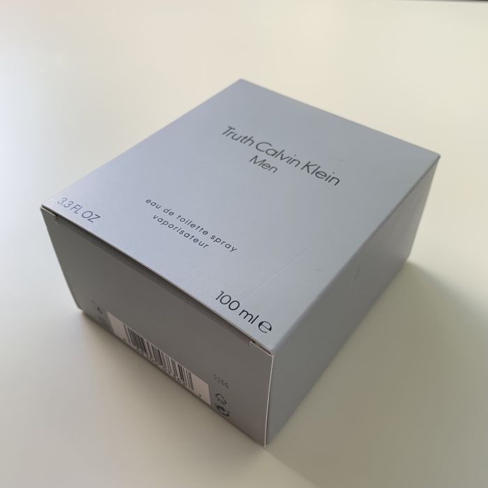 Pudełko po perfumach CALVIN KLEIN oryginalne