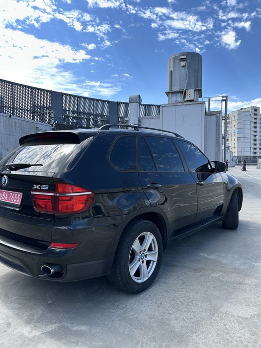 BMW x5e70 2012.