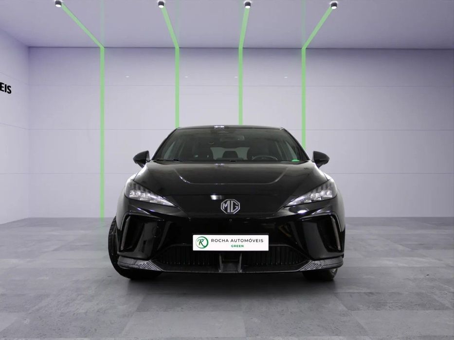 MG MG4 64 kWh Luxury