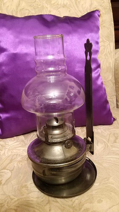candeeiro ou lâmpada a óleo de querosene