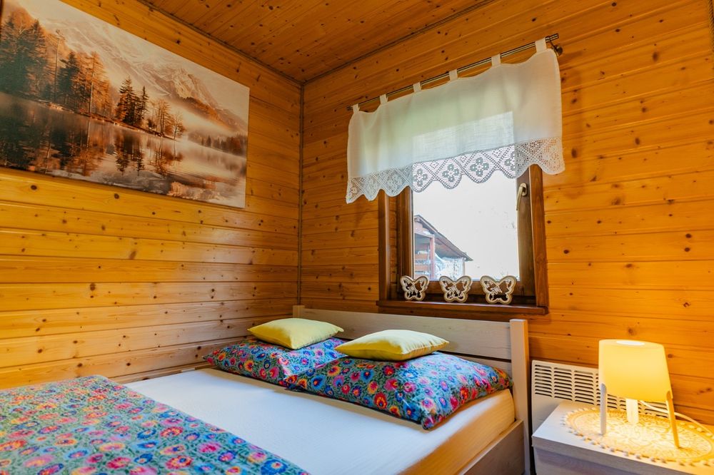 Drewniany domek Daria i Tomek ( 2 domki na 8 osob kazdy )