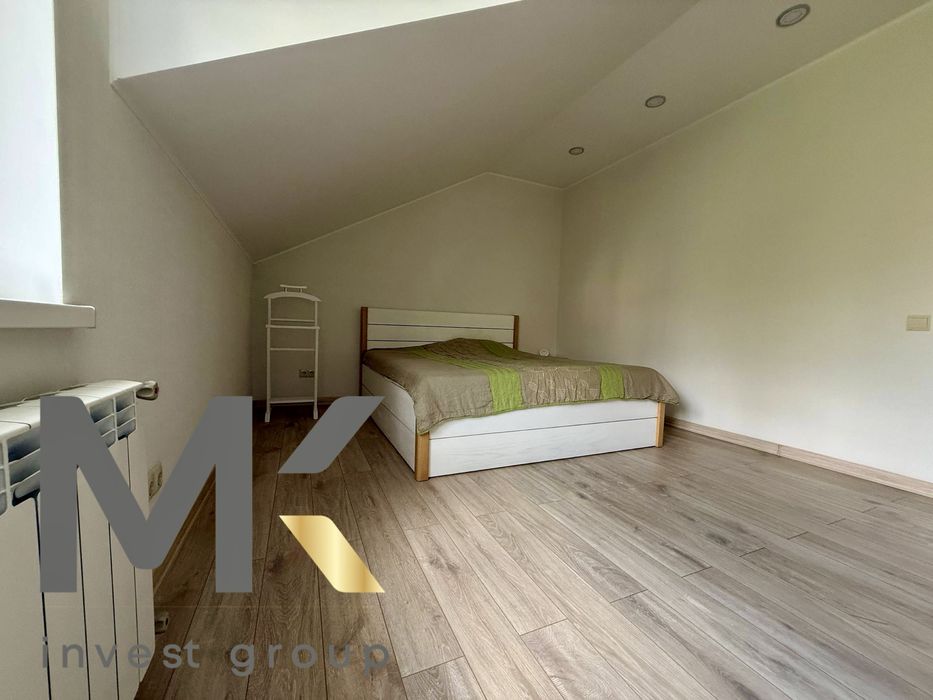 Будинок з ремонтом , басейном та банею. Лісова Буча. Продаж без %