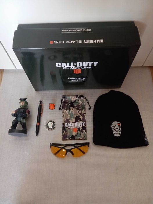 Caixa com artigos Call of Duty black ops 4 (venda individual ou conjunto)