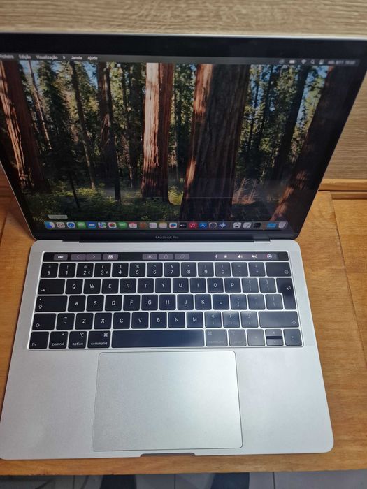 MacBook Pro TOUCH BAR 2018 i7 16gb ram