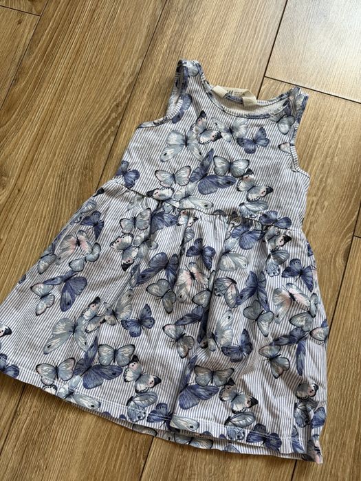 Sukienka w motylki H&M 92