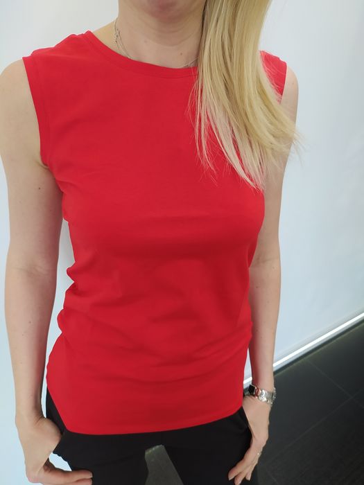 Bluzeczka z koronką