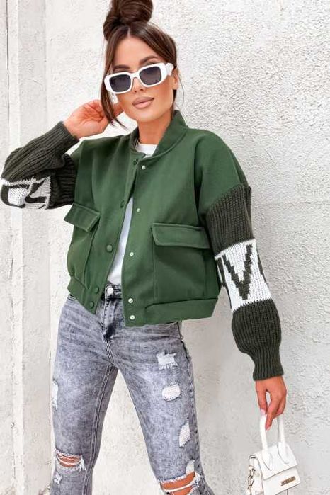 Kurtka Bobmerka Sweterkowe Rękawy Napis "LOVE" zielona