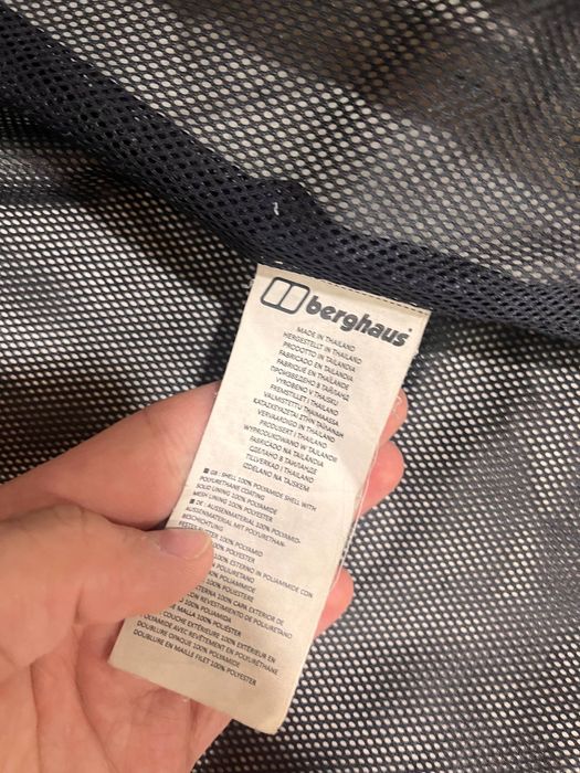 Курточка Berghaus