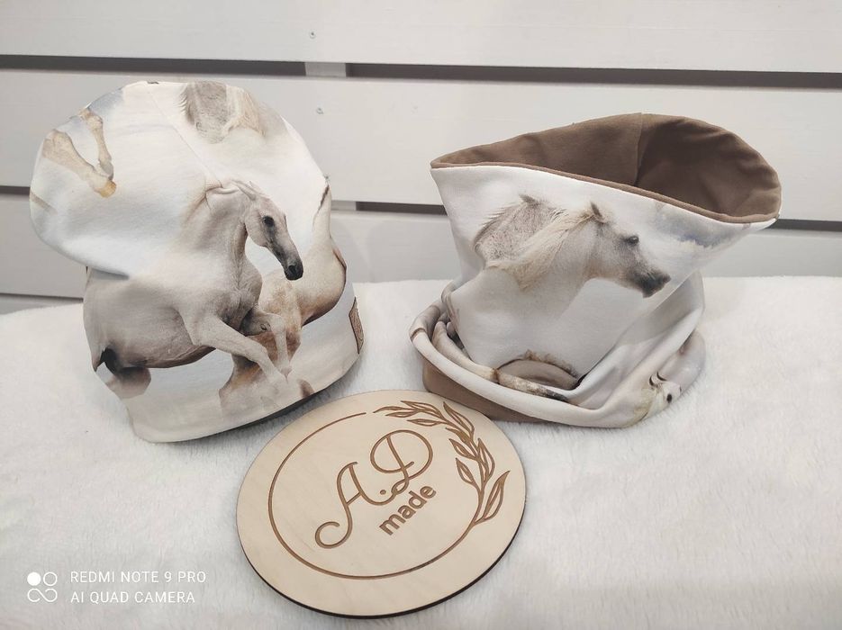 Komplet zestaw Konie bawełniany czapka,komin 110,116,122,128,134,140